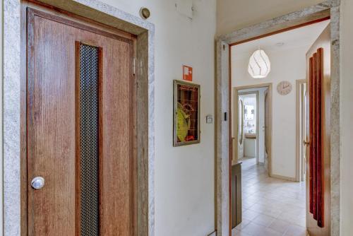 Bramante House - Intero Trilocale vicino alla Metro, Turín (fotografie 9)