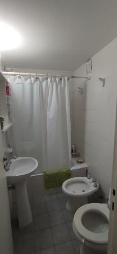 One-Bedroom Apartment image 10