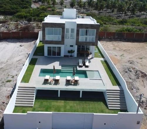 PIPA Magnifique villa moderne en front de mer
