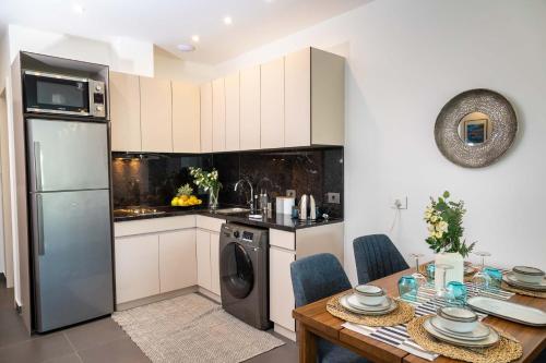 Executive Suite image 10
