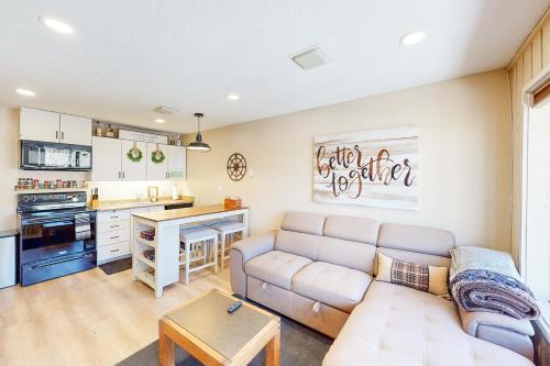 Chalet Village #16B