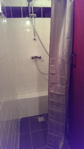 Badkamer, Paul en Lettie's Bed and Breakfast in Achttienhoven-Westbroek