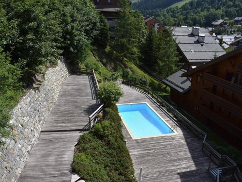 Appartement cosy 3 pièces avec balcon et parking, à 250m des pistes - Méribel Centre - FR-1-180-382 (Appartement cosy 2 chambres, proche commodites et pistes, balcon sud, parking, piscine ete - FR-1-18) in Lezeretta