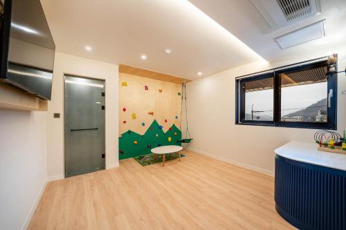 Kids Hotel Sangsang Play in Sangbuk-myeon