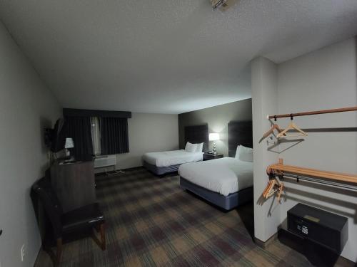 Queen Room with Two Queen Beds - Disability Access