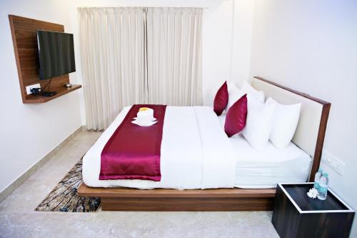 Villa Grand Hotel Near Kempegowda International Airport