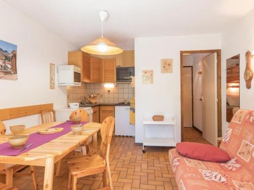 Monetier Les Bains - Appartement 3 pieces avec jardin, renove, proche Grands Bains - FR-1-330F-75 in Le Monetier-les-Bains