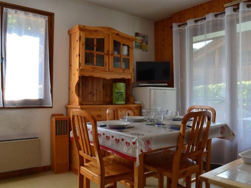 Appartement Le Grand-Bornand, 2 pièces, 6 personnes - FR-1-241-212 Le Grand Bornand