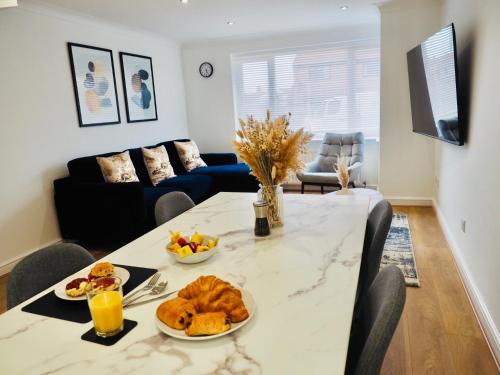 Free Parking 2 Bed With Garden, Fibre Wi-Fi & Netflix