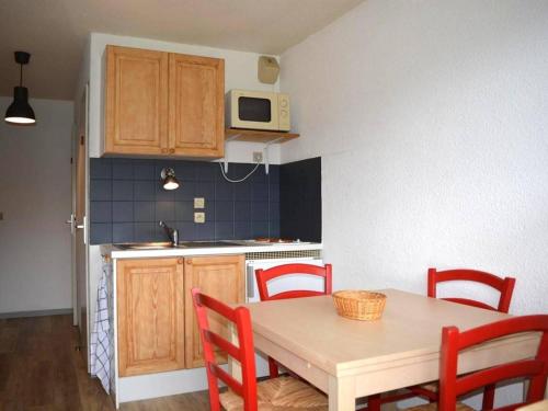 Appartement Le Grand-Bornand, 1 pièce, 4 personnes - FR-1-241-176 Le Grand Bornand