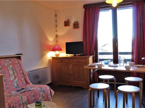 Appartement Risoul, 1 pièce, 4 personnes - FR-1-330-194 - Location saisonnière - Risoul