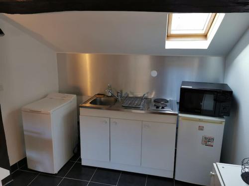 Studio sous les toits proche Paris et Versailles in Шавіль