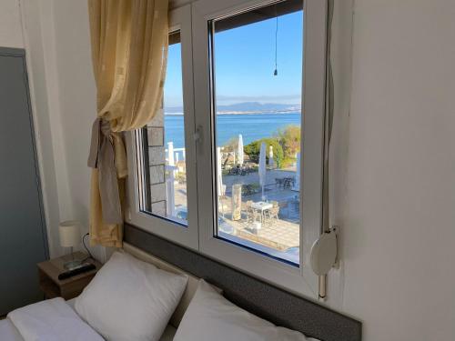 Sunset view Rooms 3
