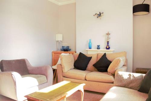 Comfy bedroom near Manchester's centre