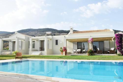 Kos Secret Villa with private pool gîte à louer Platani