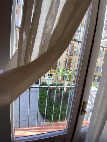Apartamentos Sevilla Palace - image 4