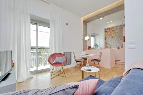 YCH-Glamour flat, Řím