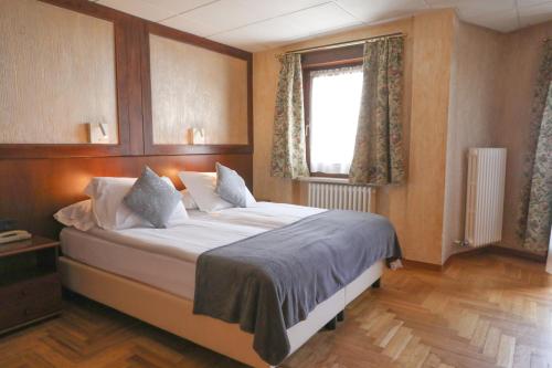 HOTEL SPORTING 4