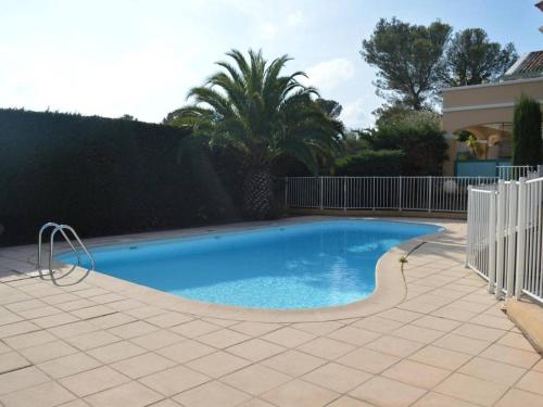 Appartement Saint-Raphaël, 3 pièces, 4 personnes - FR-1-226A-148 - Apartment - Boulouris-sur-Mer