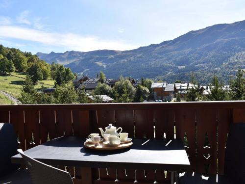 Appartement cosy avec piscine, 3 pieces pour 6 personnes a Meribel Village, proche des pistes - FR-1 in Meribel Village