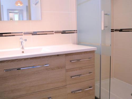 Appartement Le Lavandou 3 pièces 4 personnes - FR-1-251-25 - image 2