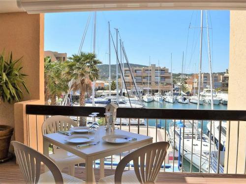 Appartement Bormes-les-Mimosas 3 pièces 6 personnes - FR-1-251-6