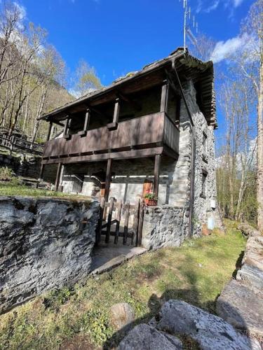 Chalet Baita Magugnaga in Ceppo Morelli
