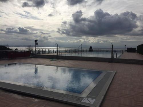 Deniz Manzaralı, Lüx Site İçinde