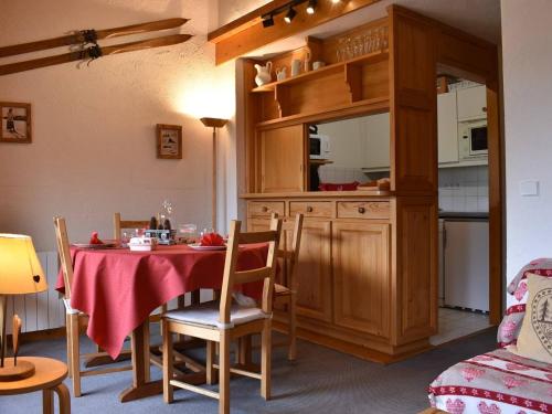 Appartement Méribel, 5 pièces, 8 personnes - FR-1-180-186 Meribel