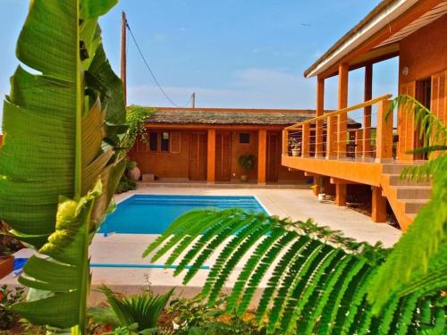 TérangaLux Sublime Villa Amina Guérréo avec Piscine et Plage