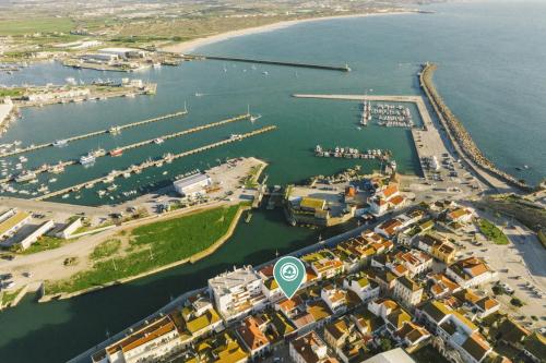 Best Houses 61 - Lusiadas II in เปนิคี