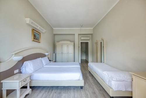 Guestroom, Hotel Bazzoni in Tremezzo