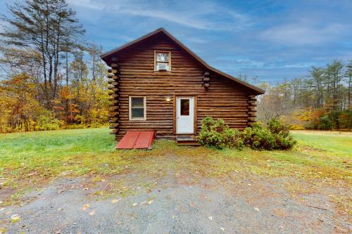 Hartland Cabin