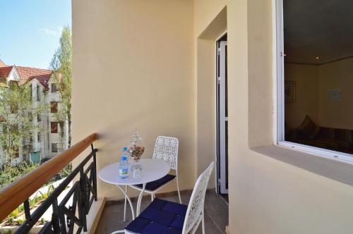 Balcony/terrace, Residence Ifrane Palace in Ifrane