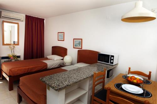 Edificio Albufeira Apartamentos A. Local - Albuturismo Lda, Albufeira (foto 11)