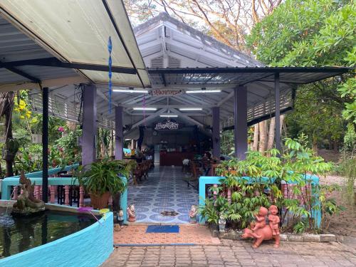 Tubsila Resort in Chong Sadao