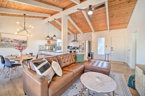 B&B Cottonwood - Trendy Digs with Yard Games, Fire Pit and Grill! - Bed and Breakfast Cottonwood