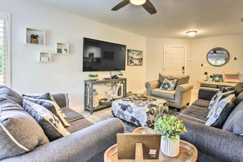 Tipsy Turtle Condo with Patio and Harbor Access