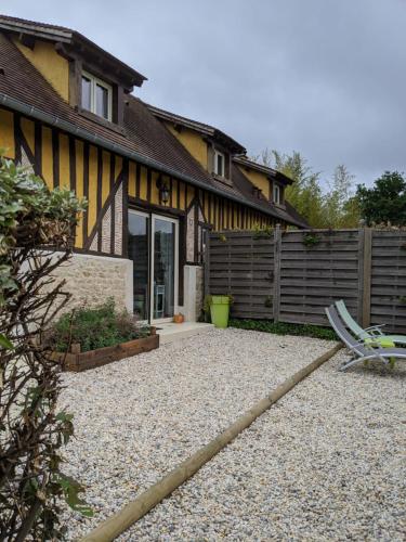 Domaine du Martinaa in Le Mesnil-Eudes