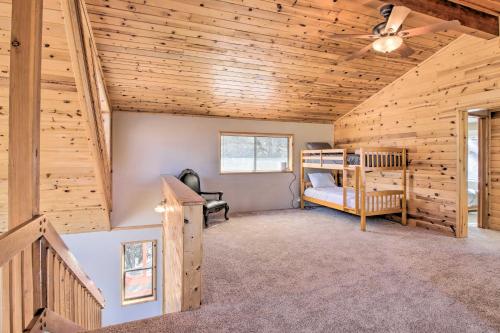 Idyllic Frazier Park Cabin Views, Pool Table