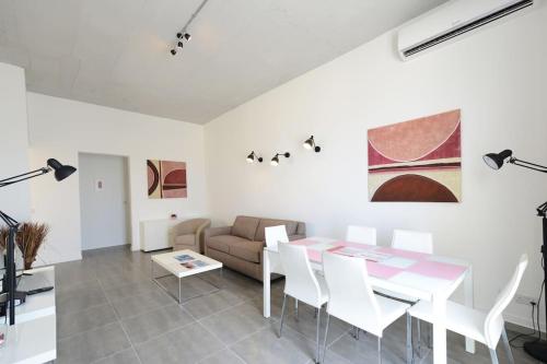 Harbour Gem Sea View 6 by VallettaStay, La Valletta (foto 8)