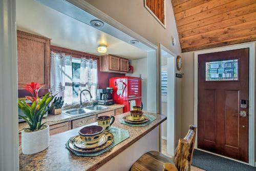 Running Springs Cabin with Deck and Forest Views