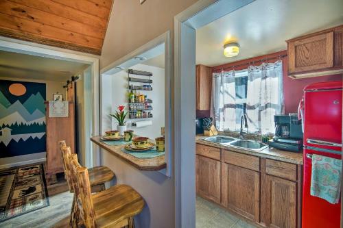 Running Springs Cabin with Deck and Forest Views