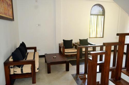 Standard Double Room with City View image 5