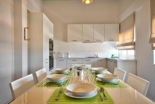 Two-Bedroom Apartment image 2
