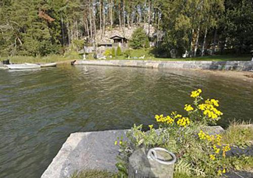 Villa Lövkulla with Sauna