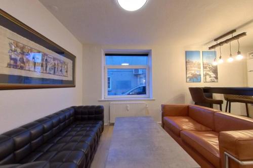Cozy apartment with private garden and parking