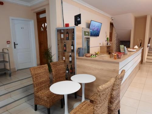 Iekārtas, Végvári Hotel Eger (Vegvari Hotel Eger) in Eger