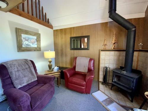 Mint Chip Cabin by Casago McCall - Donerightmanagement - image 10