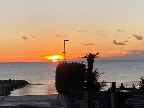  FINESTRE SUL MARE TRA PORTOFINO E LE 5 TERRE in Sestri Levante